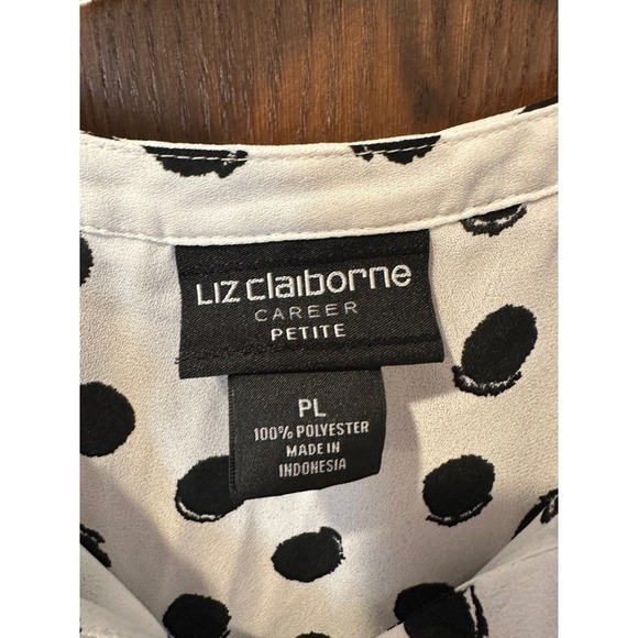 Women's Liz Claiborne Career white and black polka dot blouse short sleeve - Picture 2 of 3